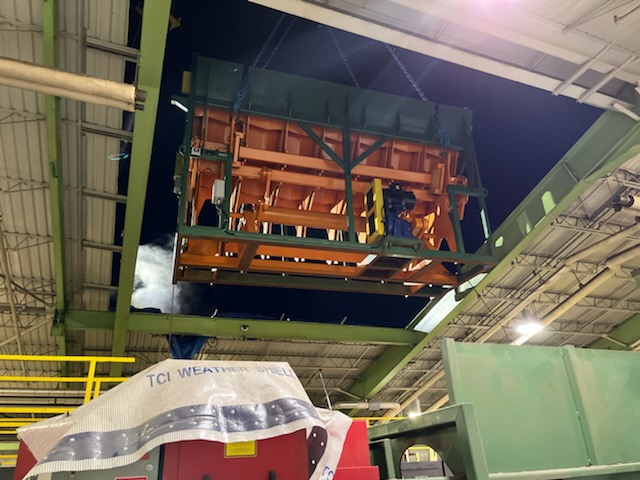 Wave feeder installation through the roof